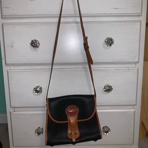 vintage dooney and bourke leather crossbody